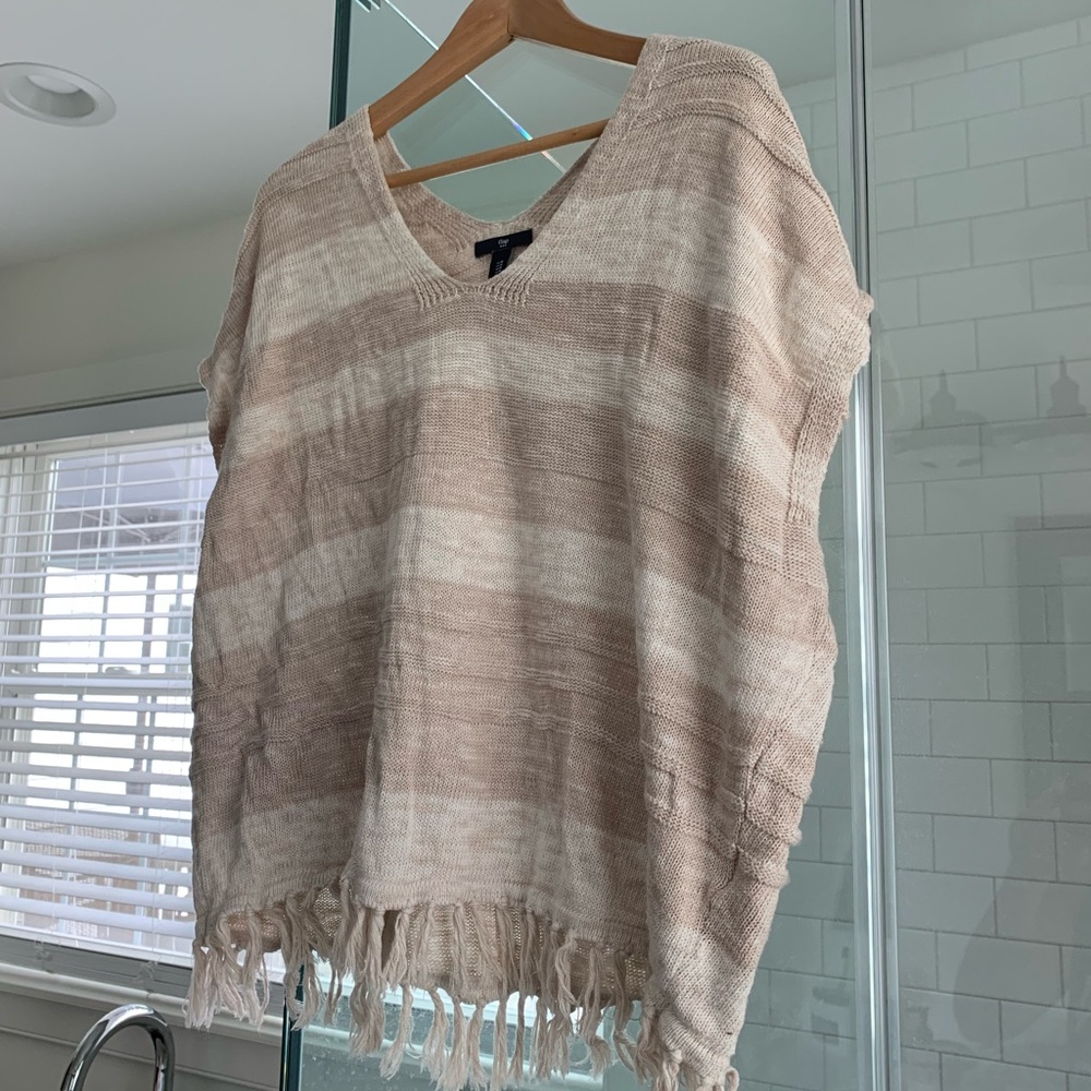 Gap sleeveless striped poncho top with fringe